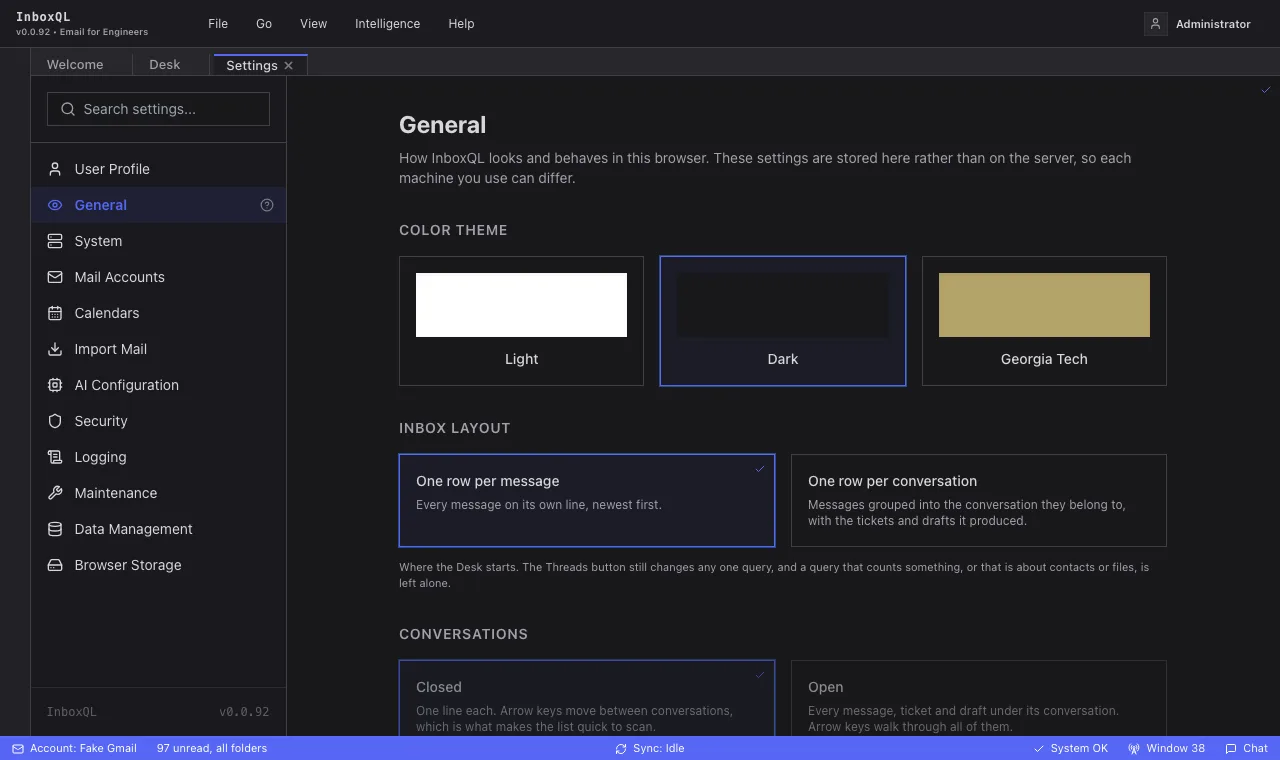 Settings, General: the colour theme, the inbox layout and how conversations start